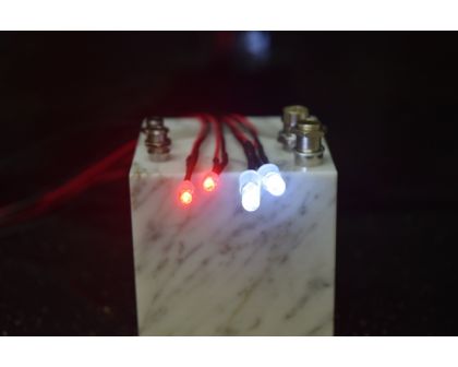Absima LED Set weiß/rot mit Aluminium Halterung