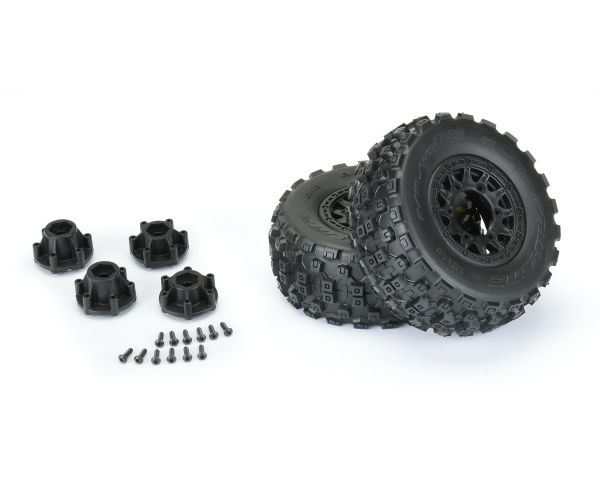ProLine Badlands SC Short Course Reifen auf Raid 6x30 Felge schwarz